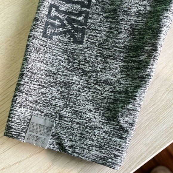 Pink Capri leggings size small - Picture 5 of 5